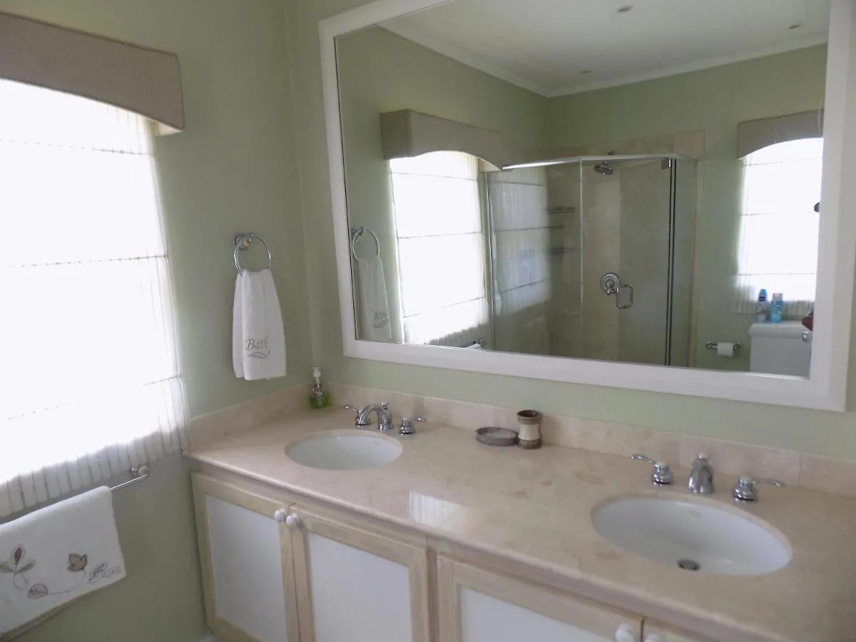 The Pelican #3 - Spacious 2 Bedroom 2,5 Bath Waterfront Townhome In The Heart Of Rodney Bay, Townhouse 0*,
