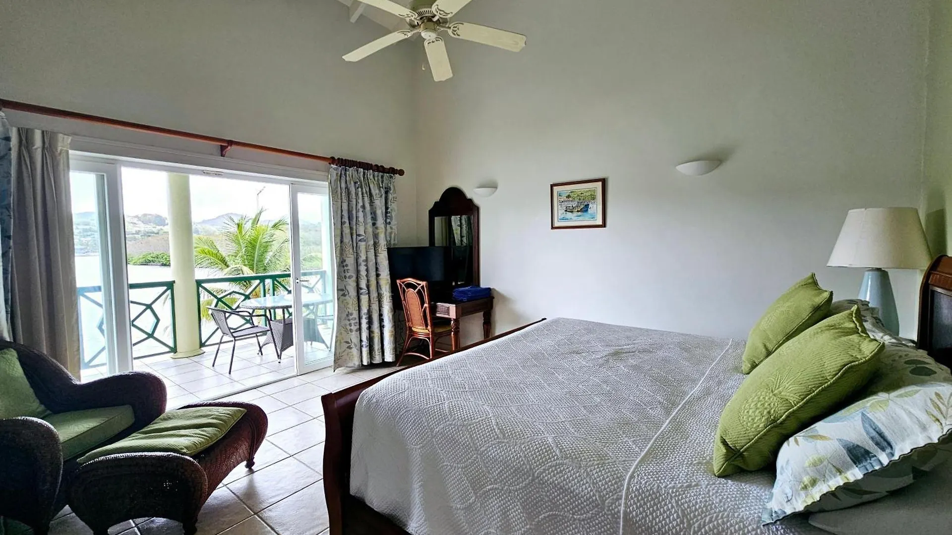 The Pelican #3 - Spacious 2 Bedroom 2,5 Bath Waterfront Townhome In The Heart Of Rodney Bay, Townhouse 0*,  Svatá Lucie